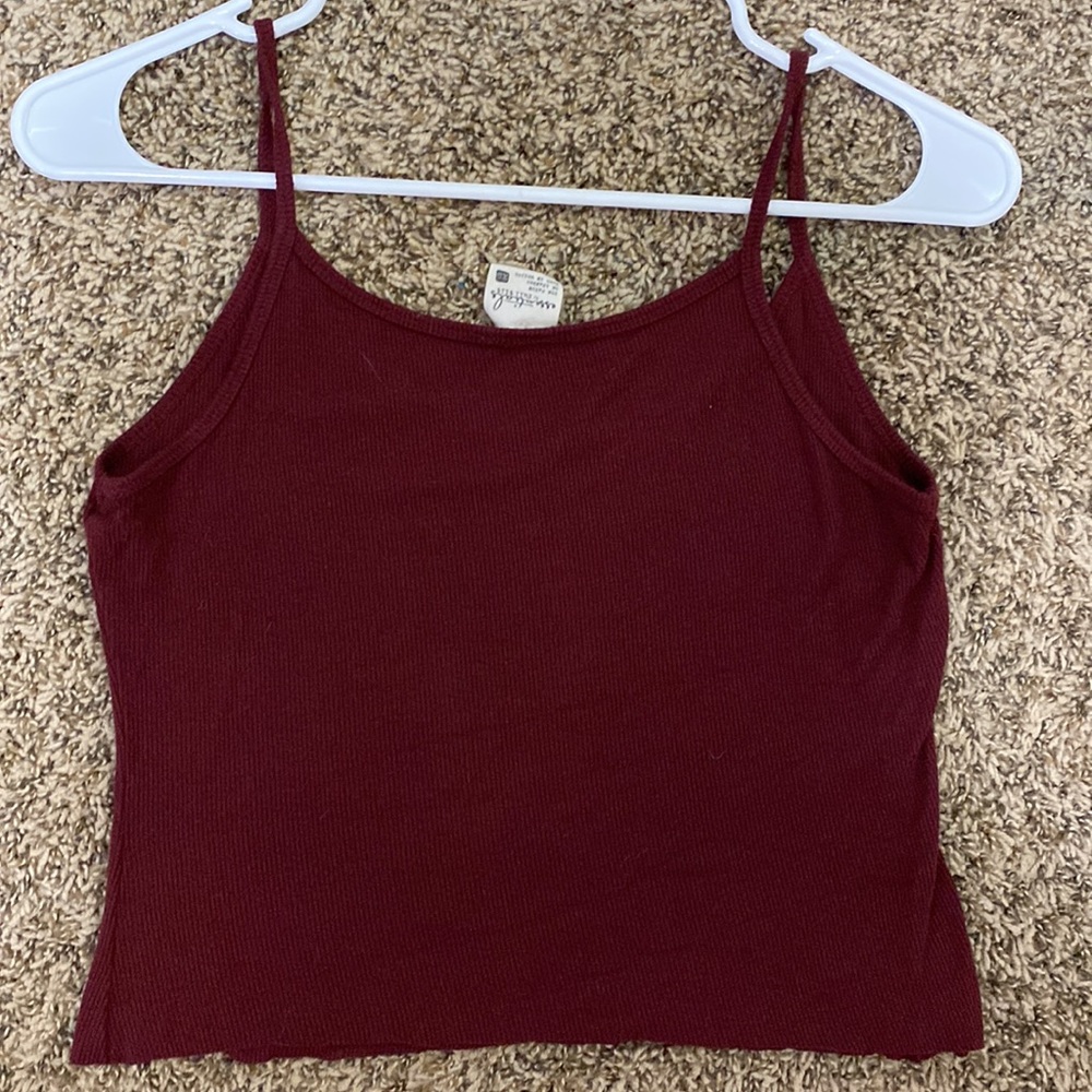 Maroon Ribbed Crop Top - Picture 4 of 4